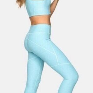 Outdoor Voices - 7/8 length Warmup Leggings - Ice Blue